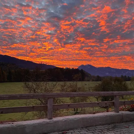 Agroturismo Gaestehaus Herbstbauernhof Siegsdorf