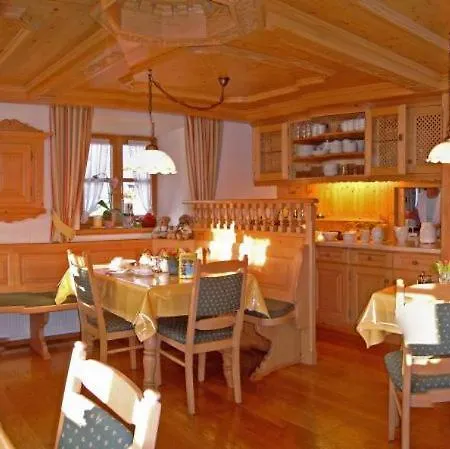 Çiftlik konaklama Gaestehaus Herbstbauernhof Siegsdorf