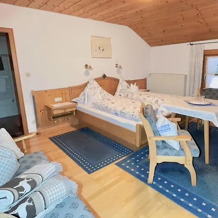 Çiftlik konaklama Gaestehaus Herbstbauernhof Siegsdorf