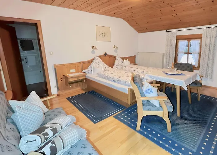 Farma Gaestehaus Herbstbauernhof Siegsdorf